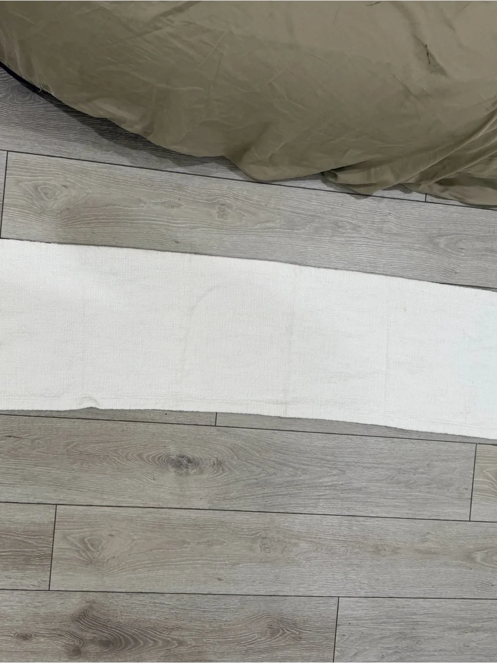 Light Cream Textured Fringe Table Runner